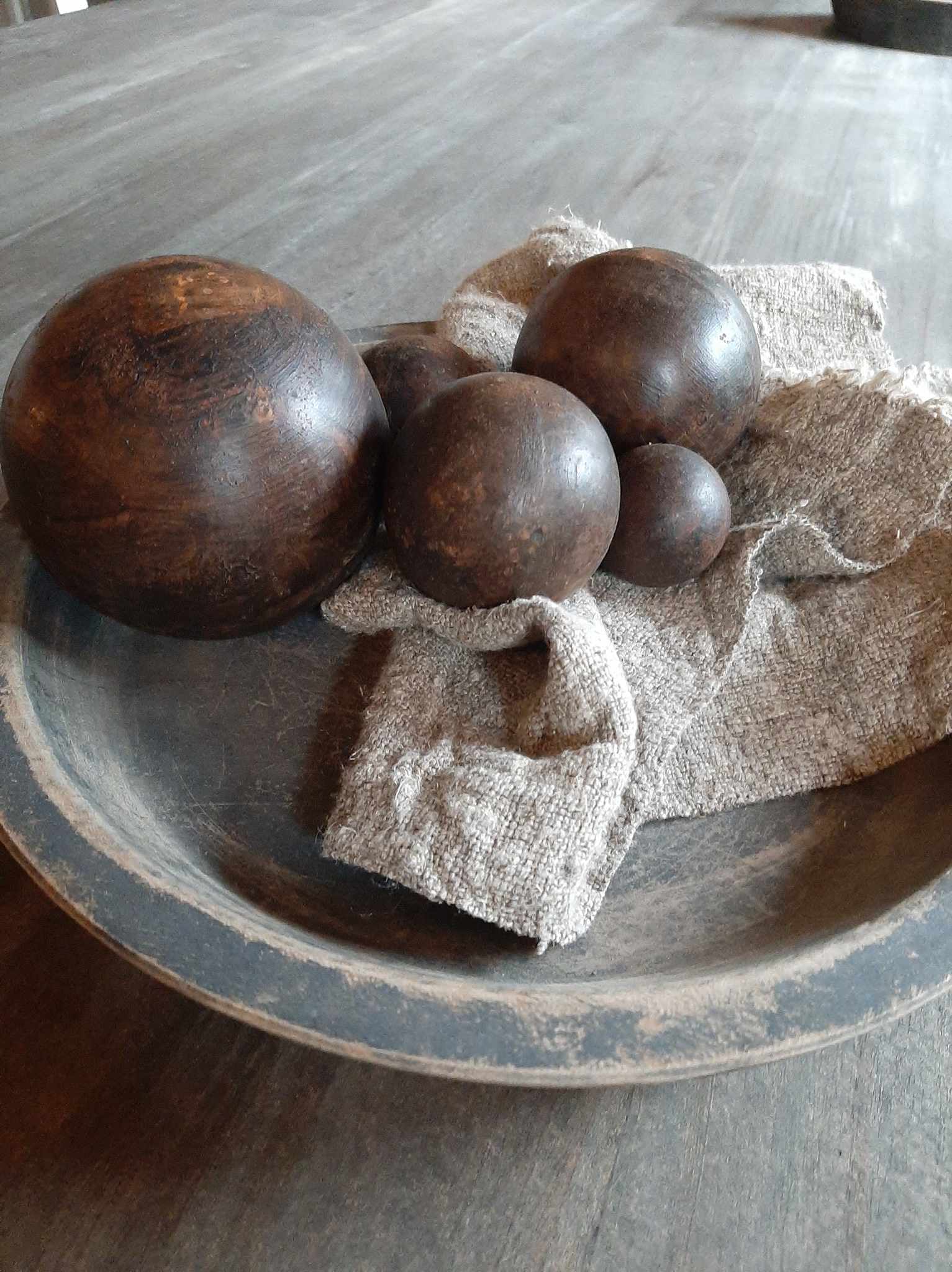 Set van 5 metalen roestbollen