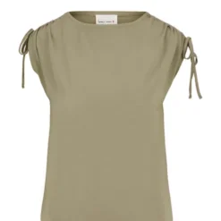 Zusss top met schouder detail